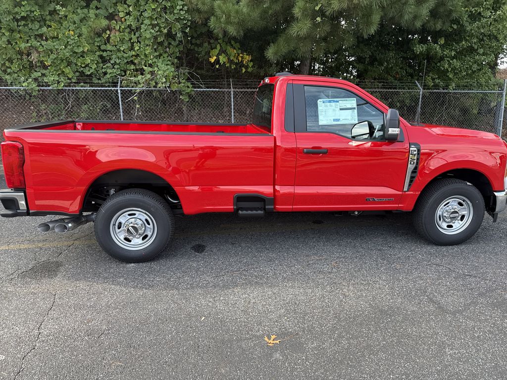 2026 Ford F-350 Super Duty XL - Photo 8