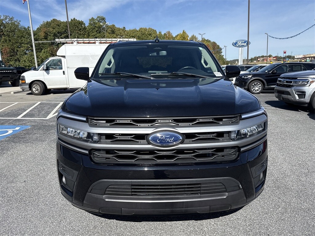 Used 2023 Ford Expedition XLT SUV