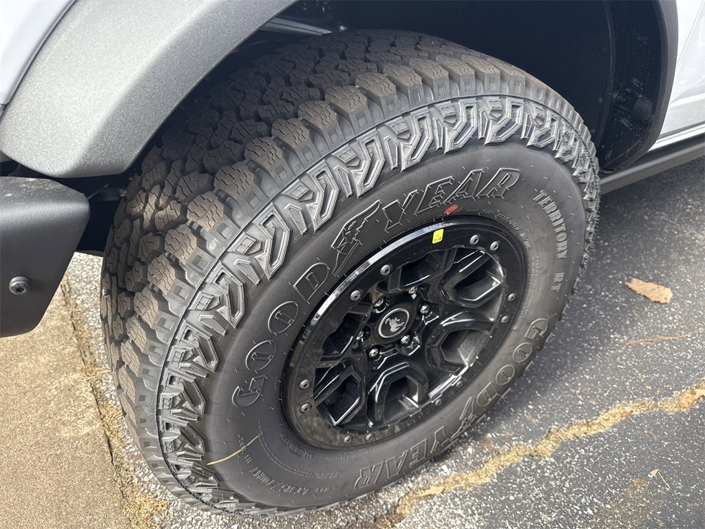 New 2025 Ford Bronco Badlands SUV