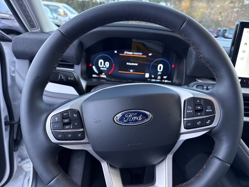 2026 Ford Explorer Active - Photo 24