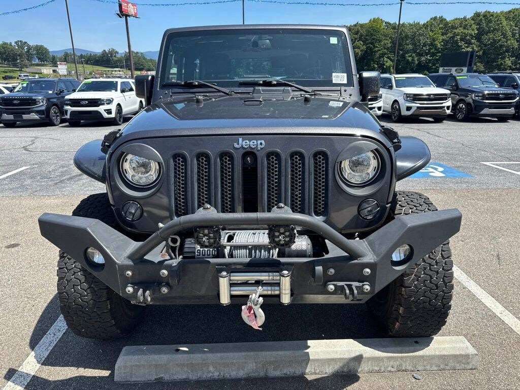 Used 2017 Jeep Wrangler Rubicon SUV