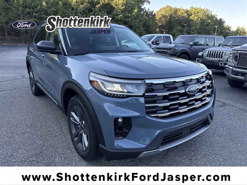 New 2025 Ford Explorer Active SUV