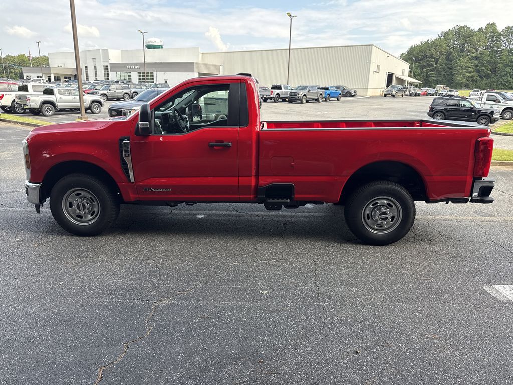 2026 Ford F-350 Super Duty XL - Photo 4