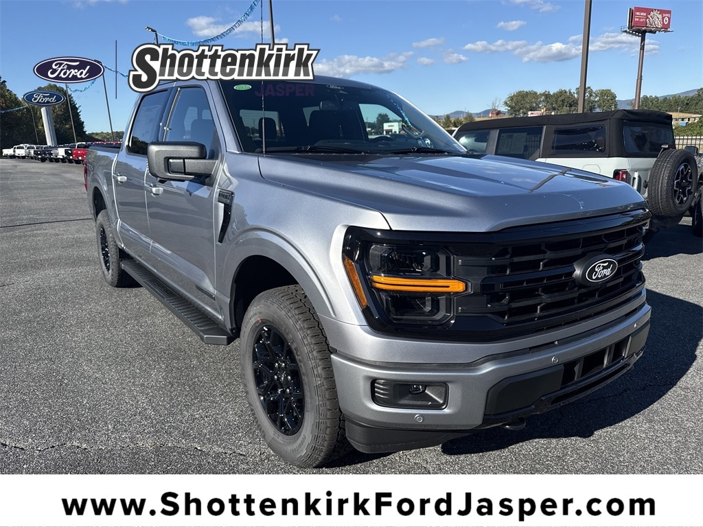 New 2025 Ford F-150 XLT Truck