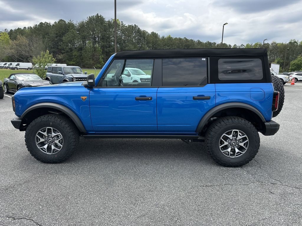 New 2025 Ford Bronco Badlands SUV