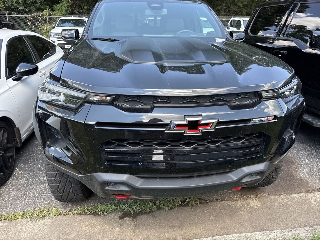 Used 2024 Chevrolet Colorado