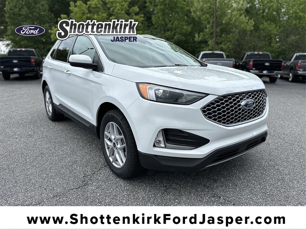 Used 2024 Ford Edge SEL SUV
