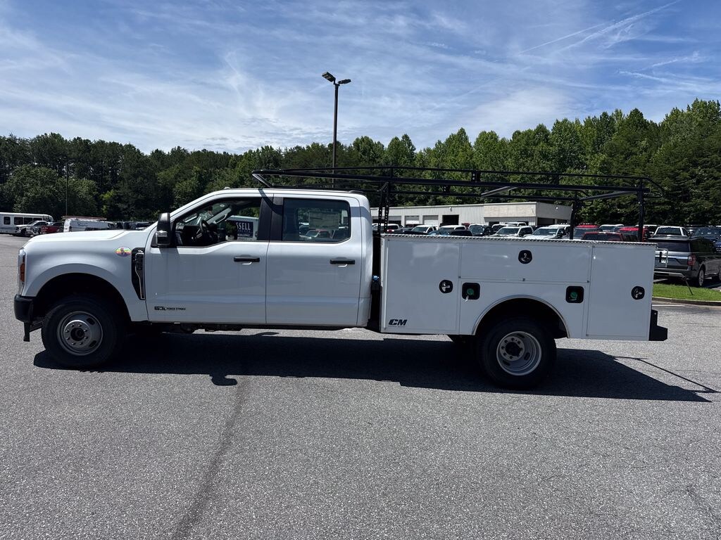 New 2026 Ford F-350SD XL DRW Chassis