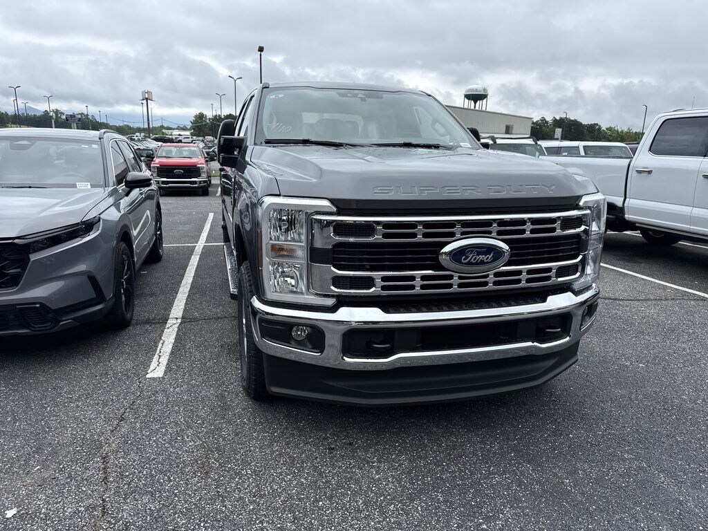 New 2026 Ford F-350SD XLT Truck