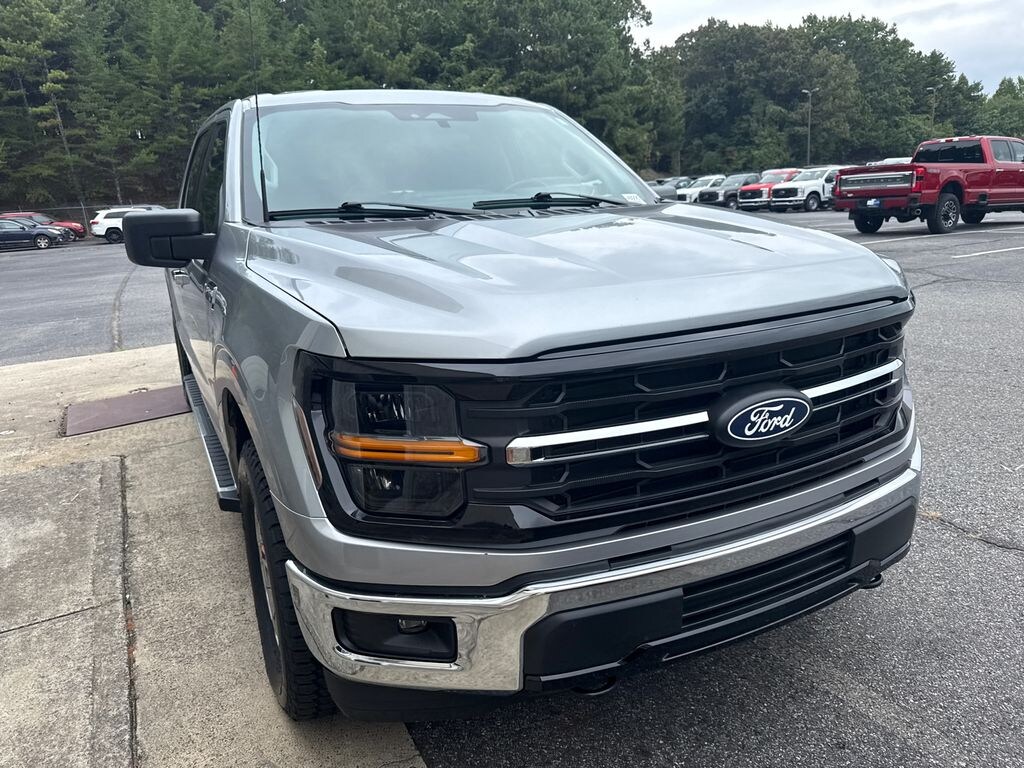 Used 2025 Ford F-150 XLT Crew Cab Truck