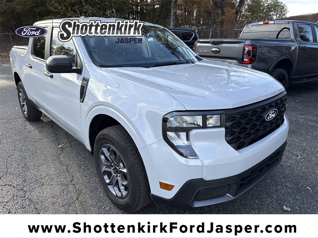 Used 2025 Ford Maverick XLT Crew Cab Short Bed Truck