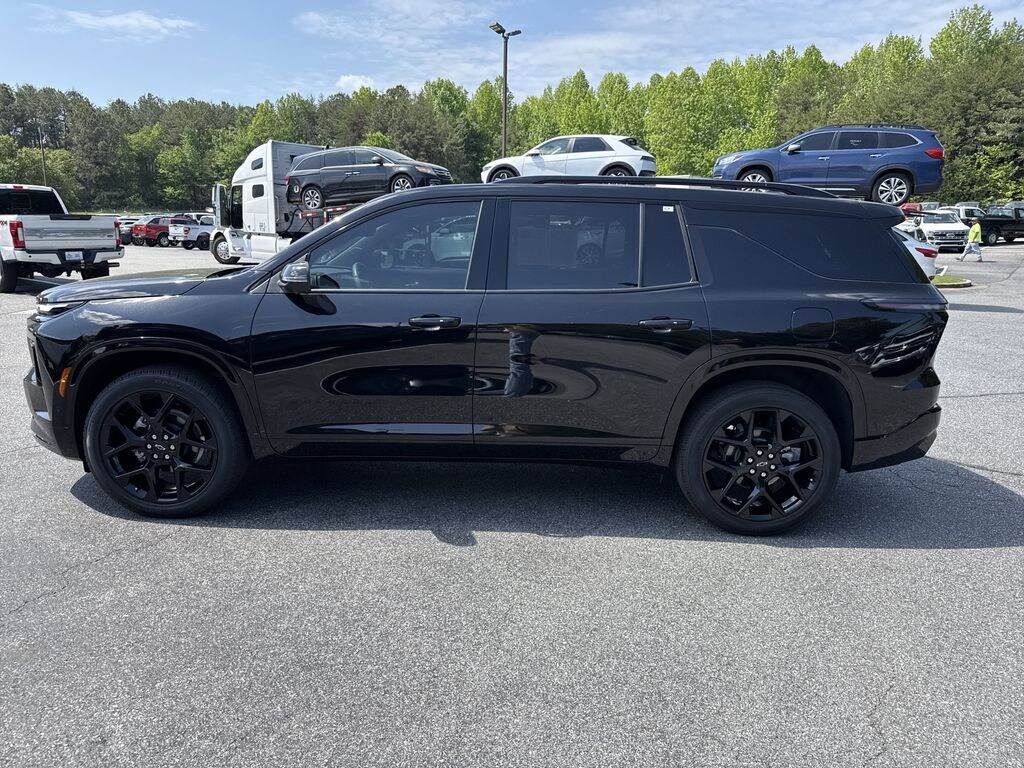 Used 2026 Chevrolet Traverse RS SUV
