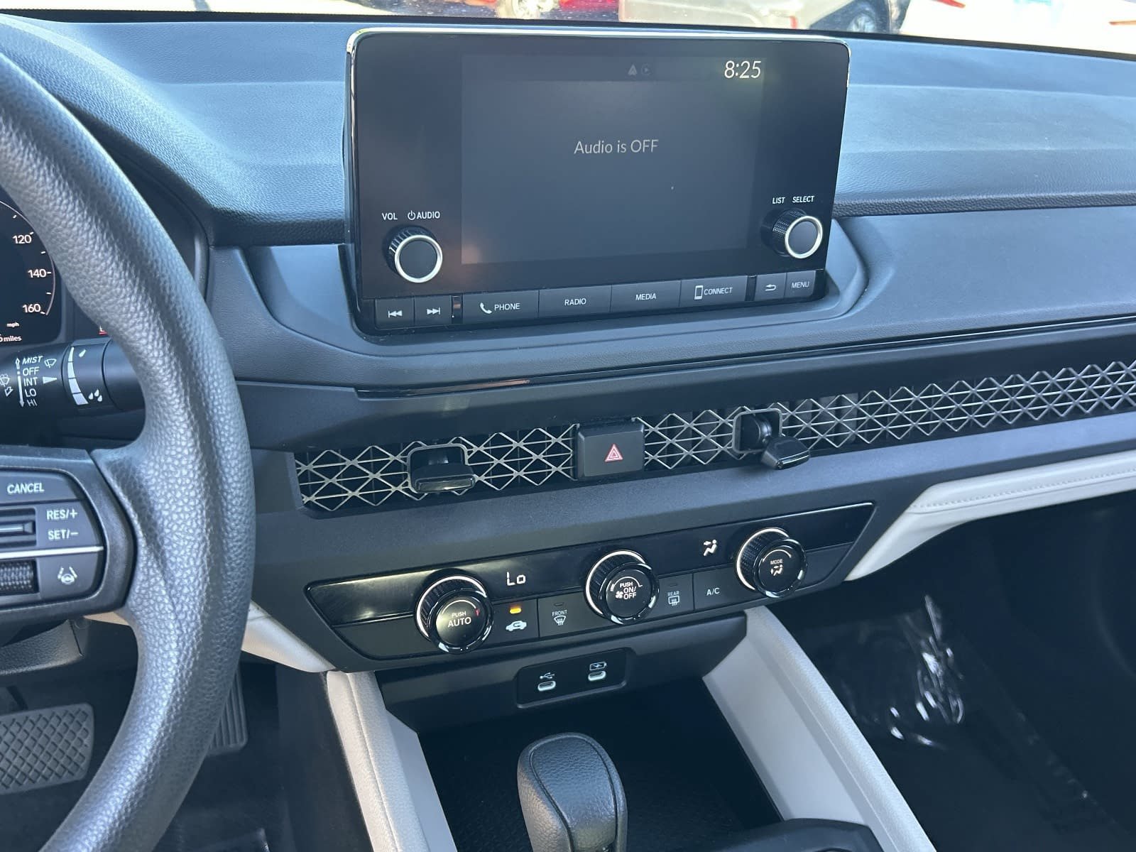 2024 Honda Accord LX - Photo 30