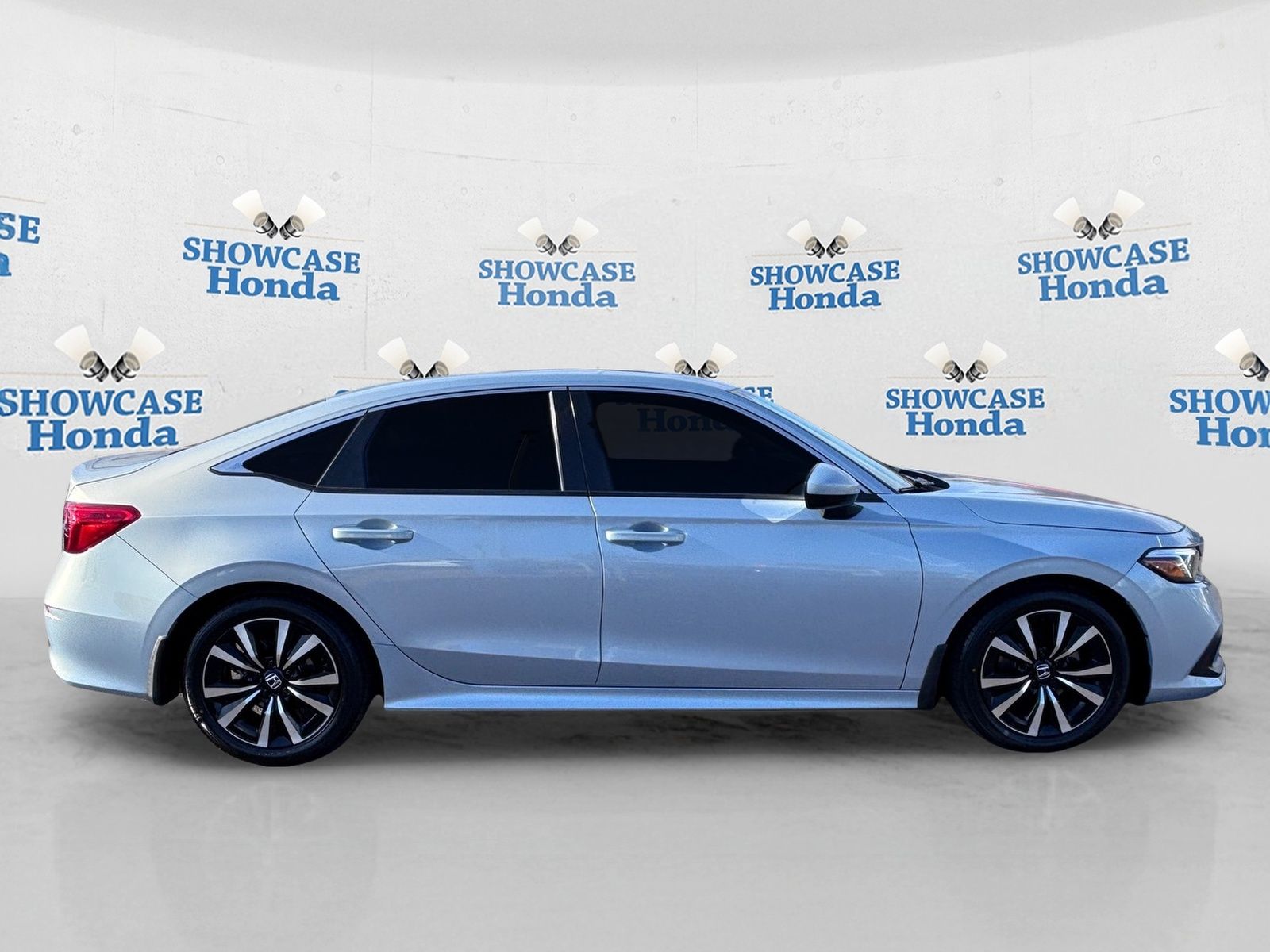 2022 Honda Civic EX - Photo 9