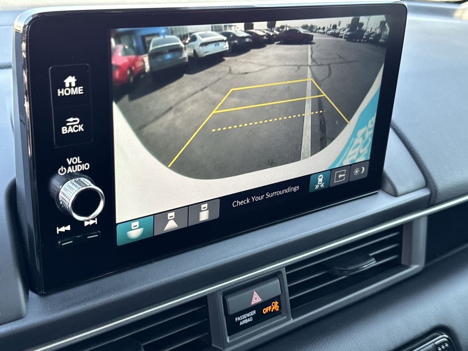 2025 Honda Pilot EX-L - Photo 12