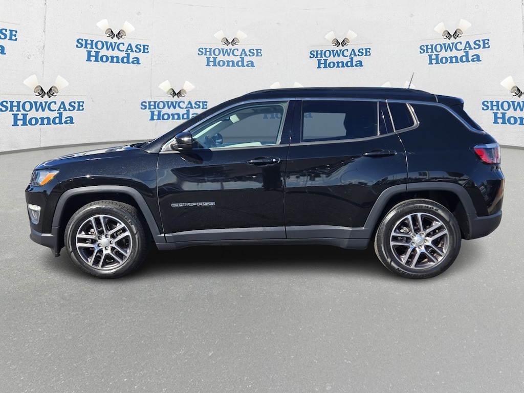 Used 2019 Jeep Compass Latitude FWD SUV