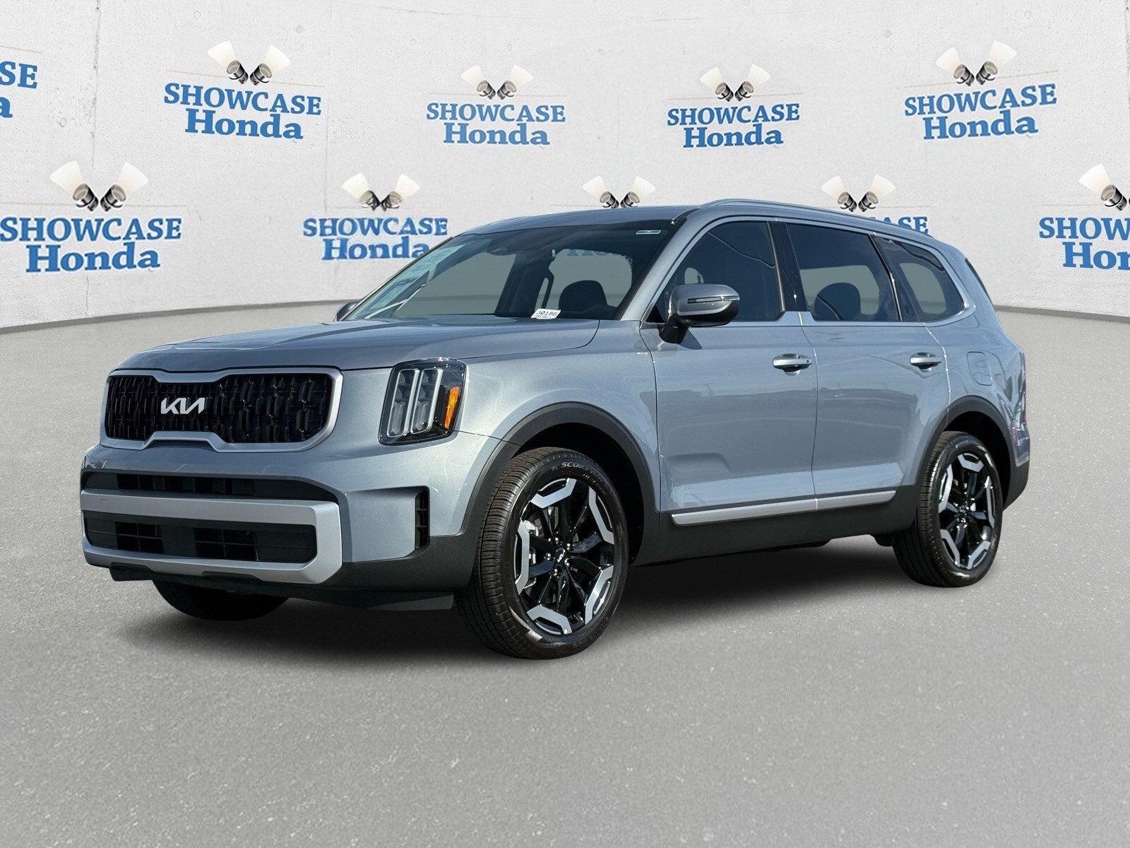 2024 Kia Telluride EX X-Line photo 2