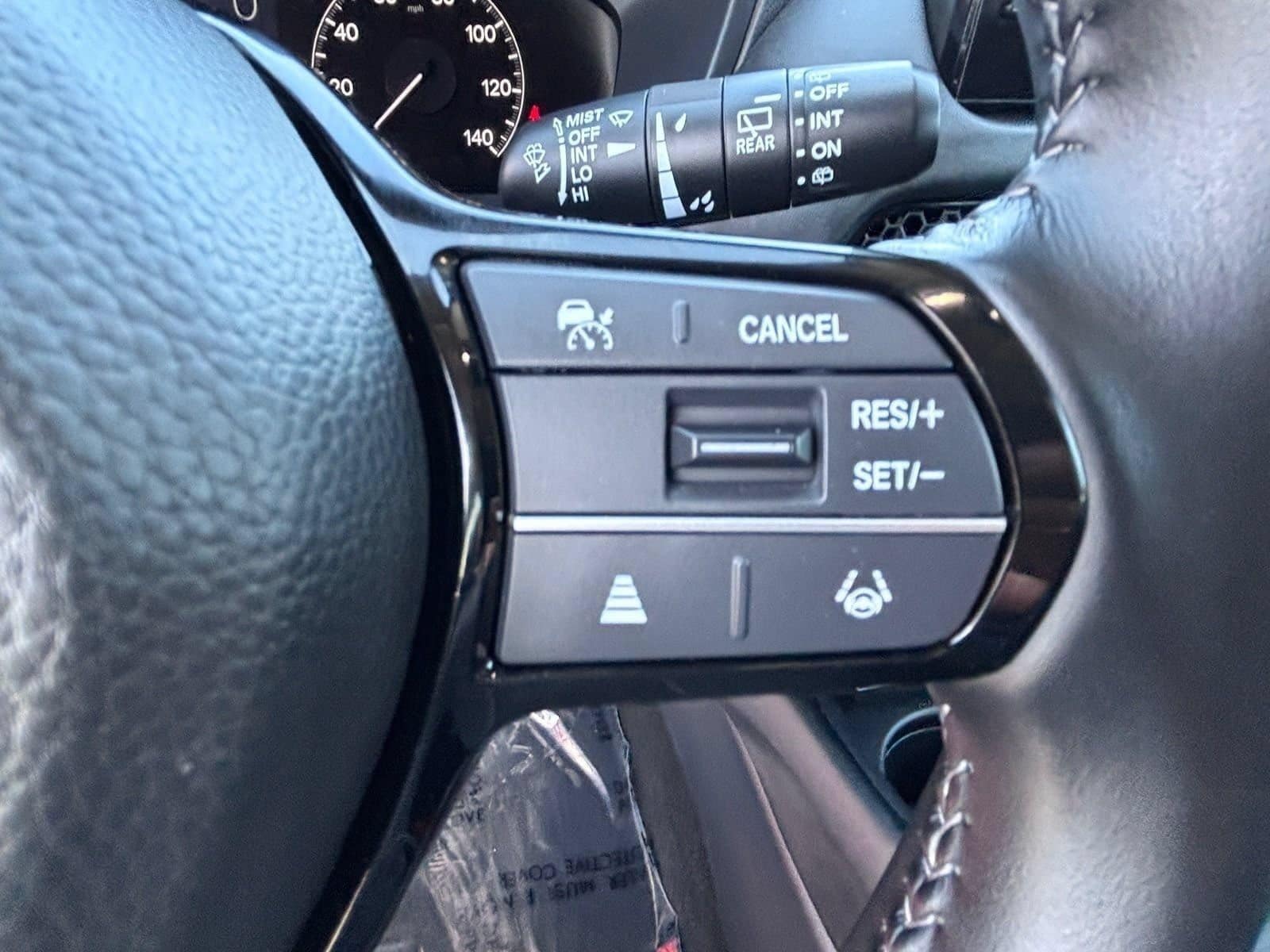 2025 Honda HR-V EX-L - Photo 24