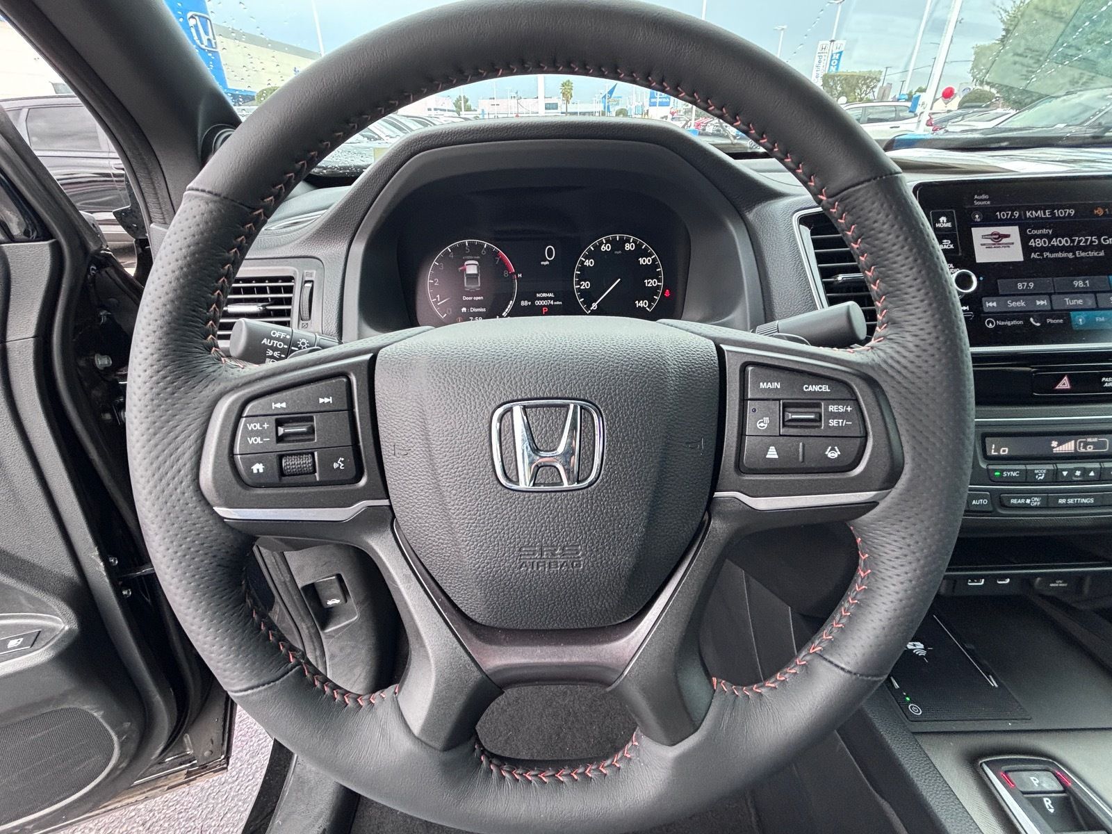 2025 Honda Ridgeline TrailSport - Photo 17