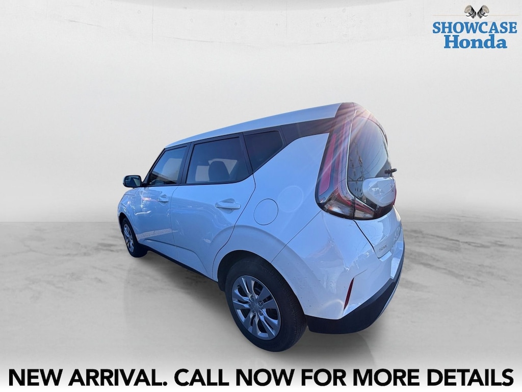 Used 2025 Kia Soul LX Hatchback