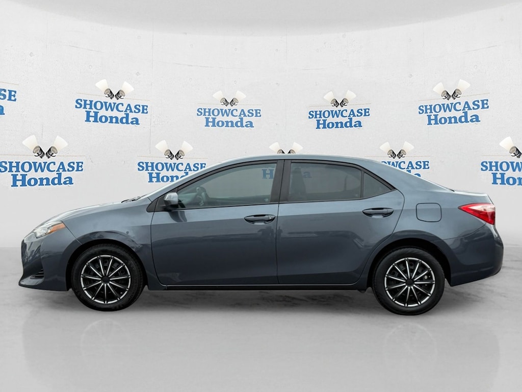 Used 2017 Toyota Corolla LE Sedan