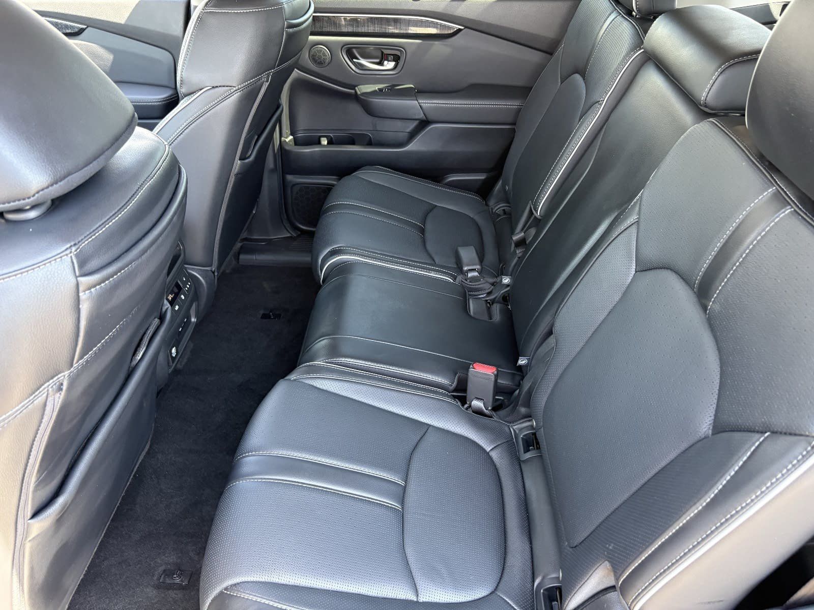 2025 Honda Pilot Elite - Photo 20