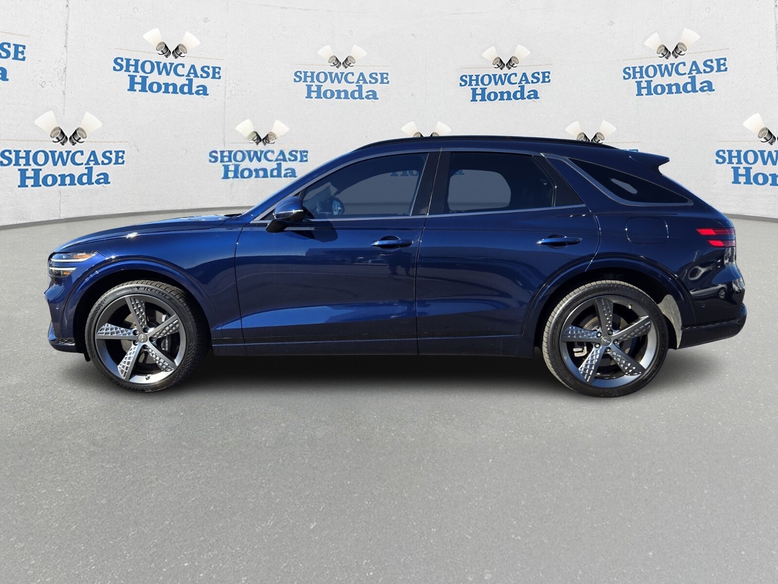 2022 Genesis GV70 Advanced 3.5T Sport Prestige photo 3