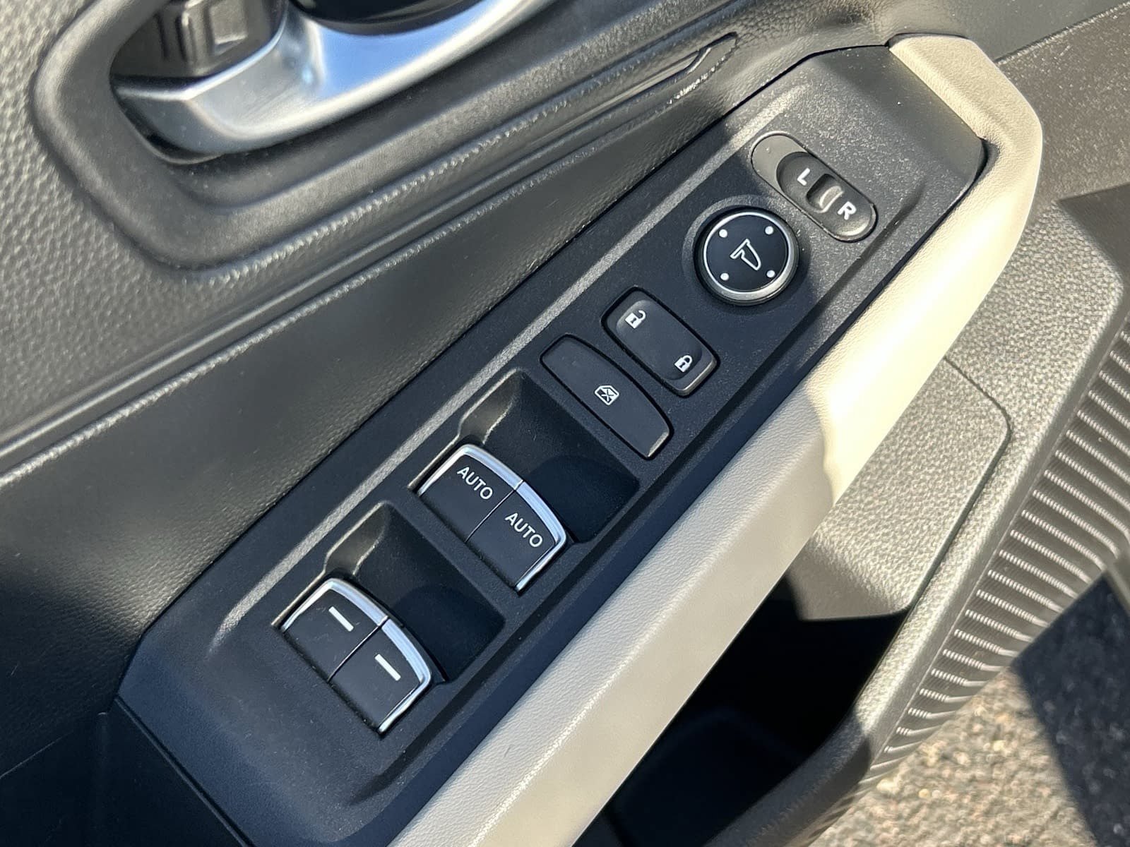 2024 Honda Accord LX - Photo 25
