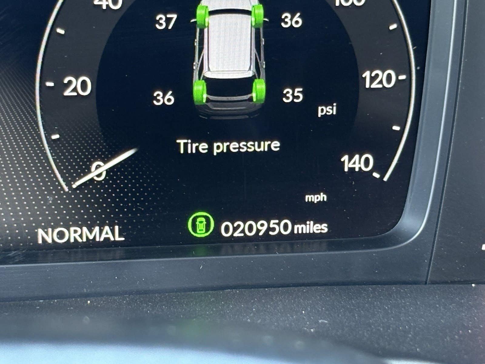 2025 Honda Pilot Elite - Photo 29