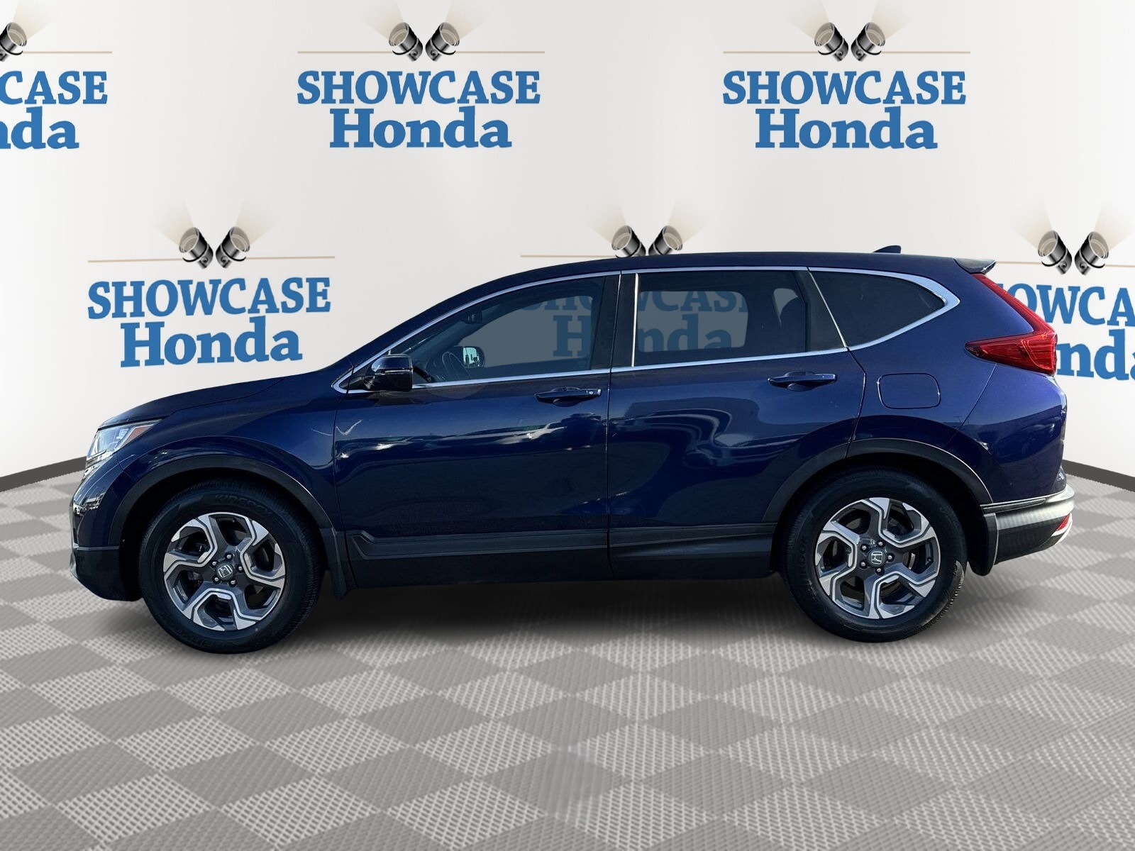 Used 2018 Honda CR-V EX-L with VIN 7FARW1H83JE031255 for sale in Phoenix, AZ