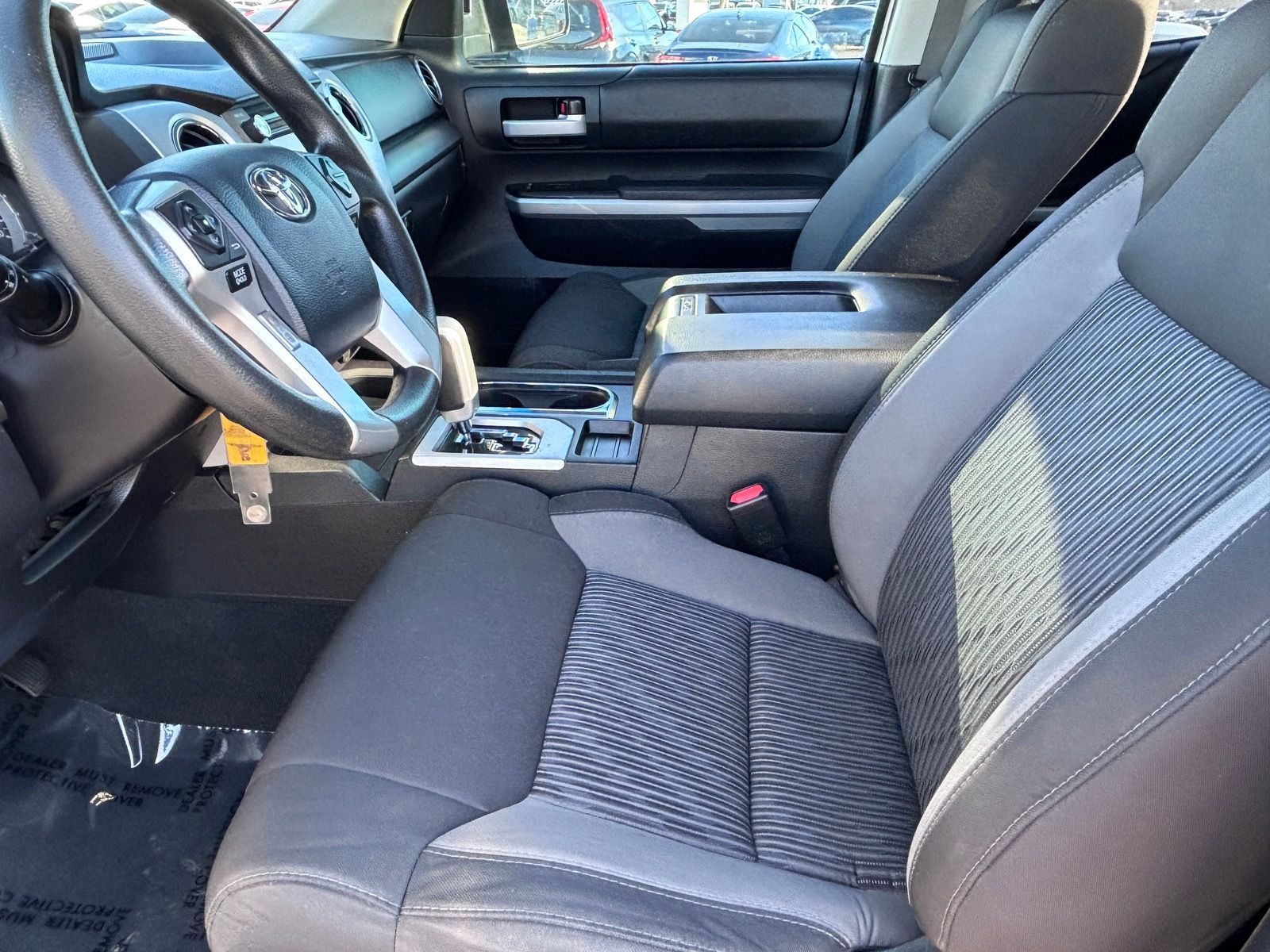 2015 Toyota Tundra SR5 - Photo 18