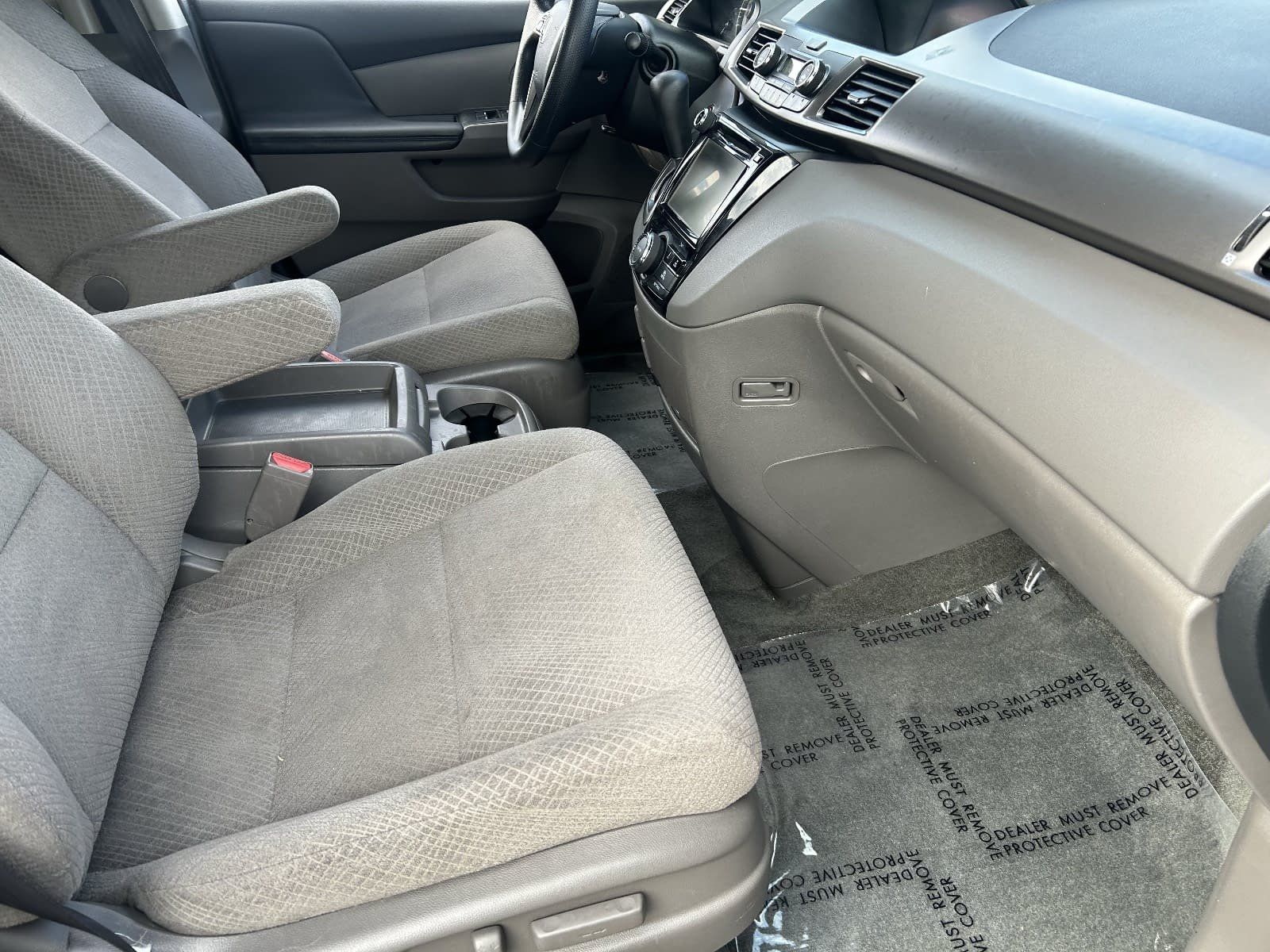 2016 Honda Odyssey EX - Photo 12