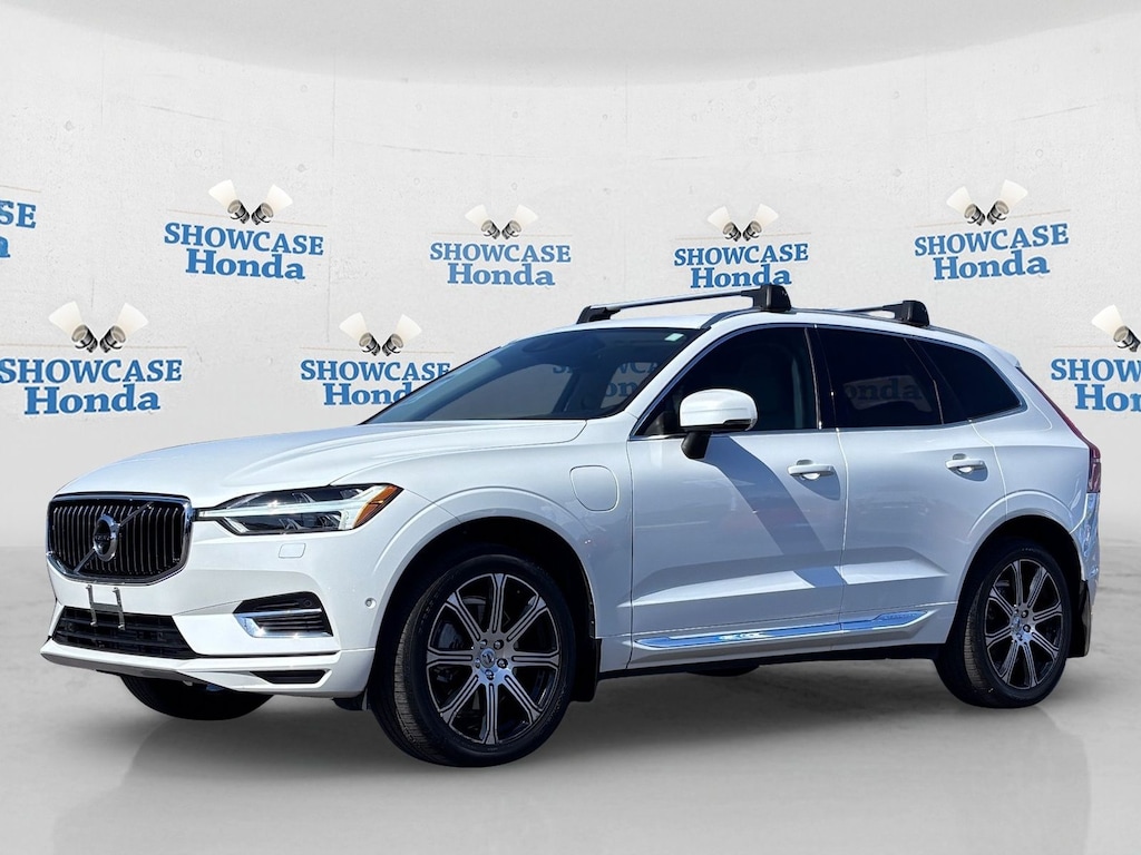 Used 2018 Volvo XC60 Hybrid T8 Inscription SUV