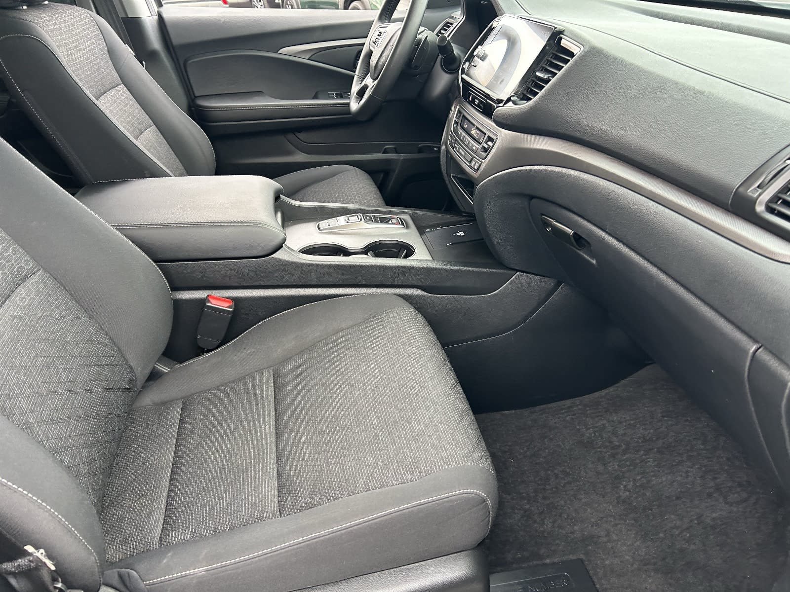 2024 Honda Ridgeline Sport - Photo 15