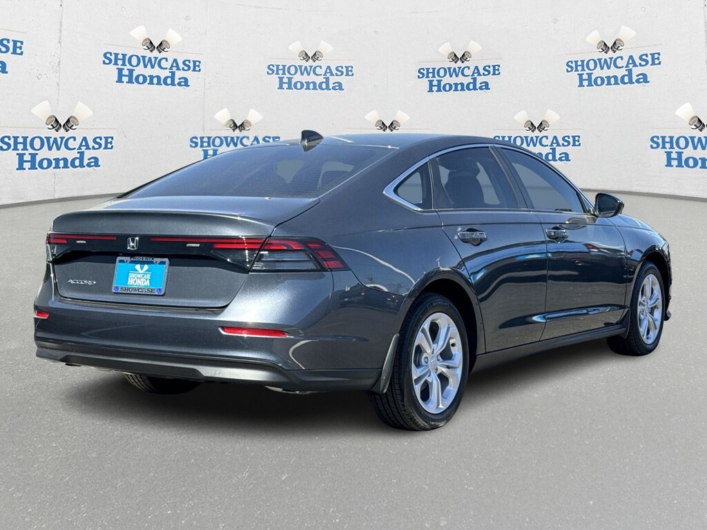 New 2025 Honda Accord LX Sedan