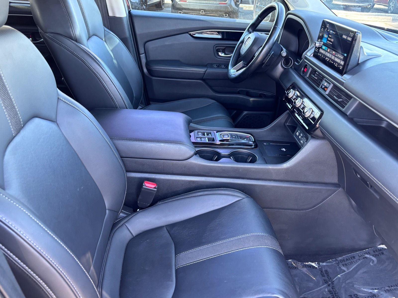 2023 Honda Pilot EX-L - Photo 14