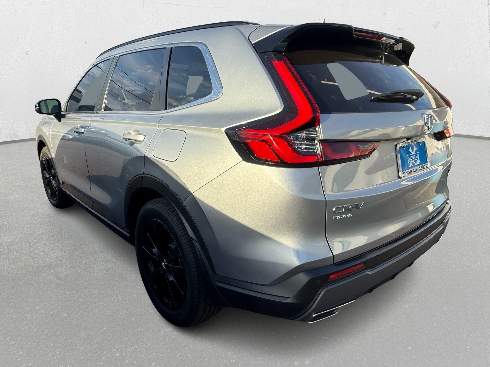 2024 Honda CR-V Hybrid Sport Touring photo 4