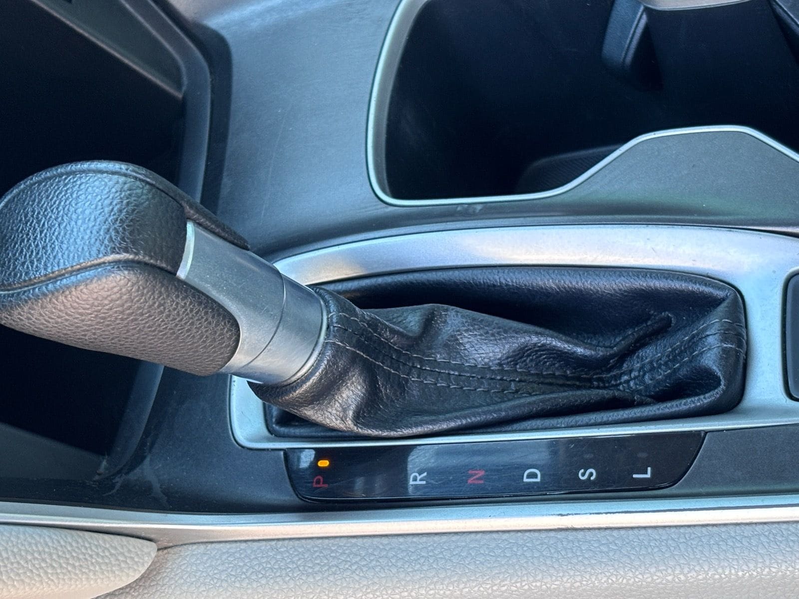 2018 Honda Accord LX - Photo 30