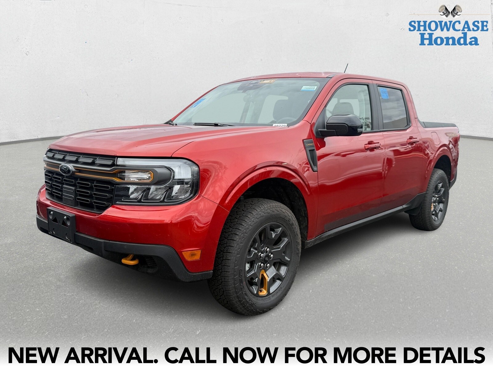 2024 Ford Maverick Lariat Tremor photo 2