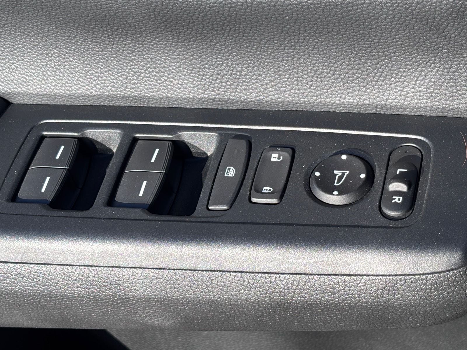 2024 Honda CR-V Sport-L - Photo 21
