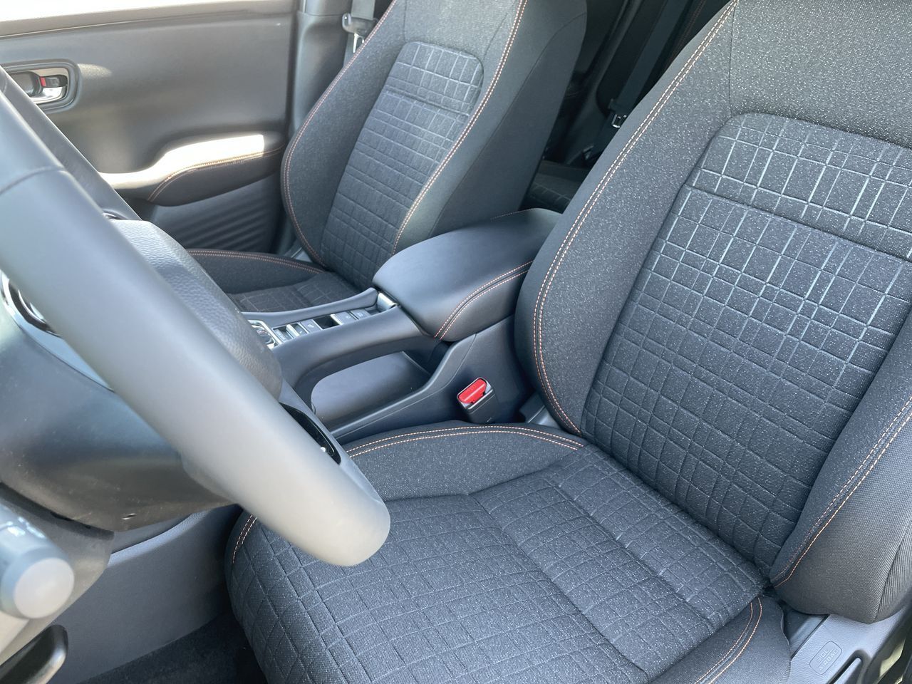 2025 Honda HR-V Sport - Photo 13