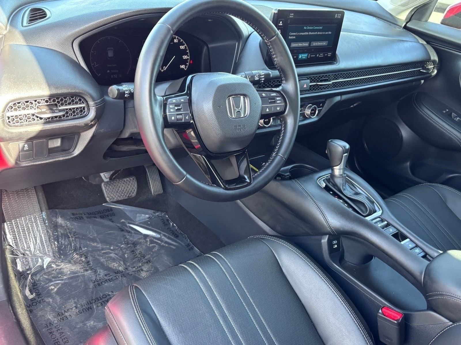 2025 Honda HR-V EX-L - Photo 16