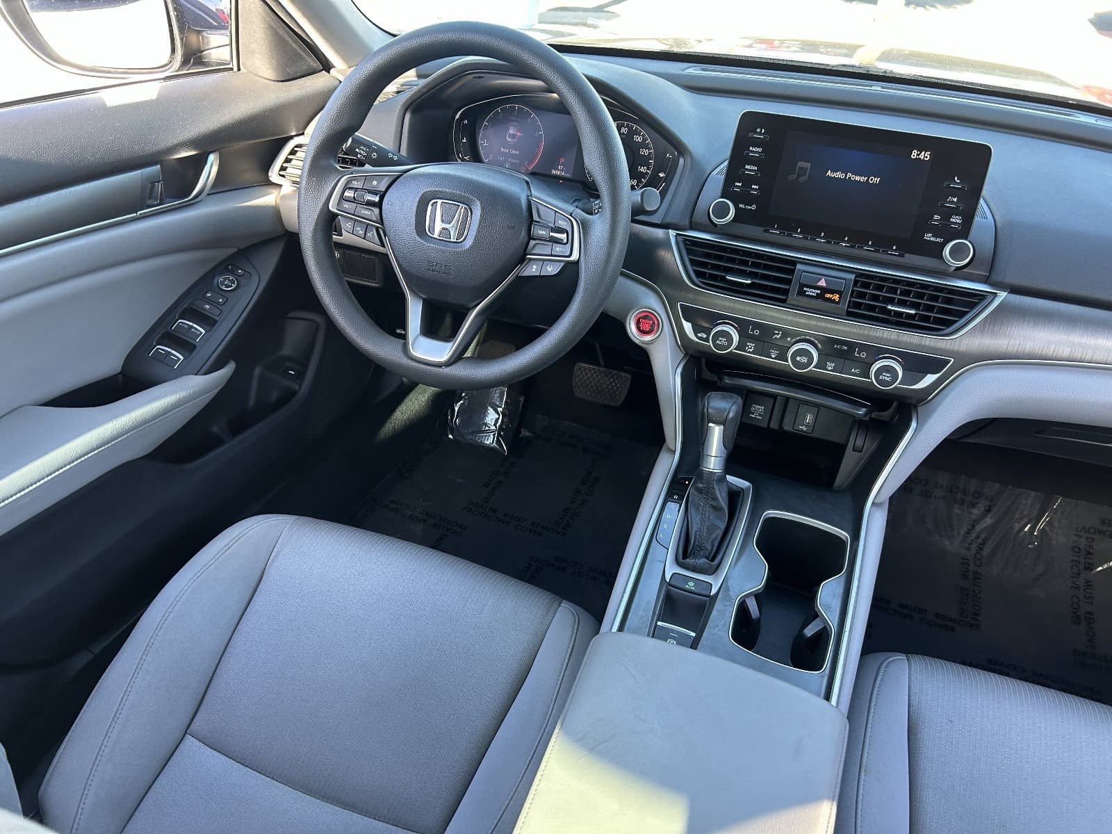 2018 Honda Accord LX - Photo 17
