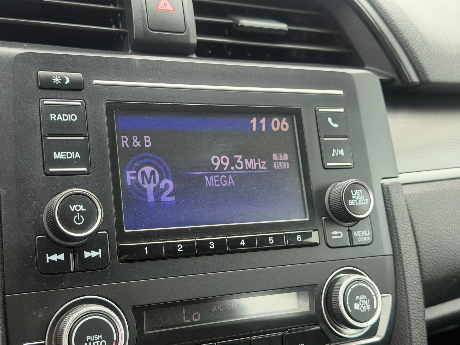 2016 Honda Civic LX - Photo 25