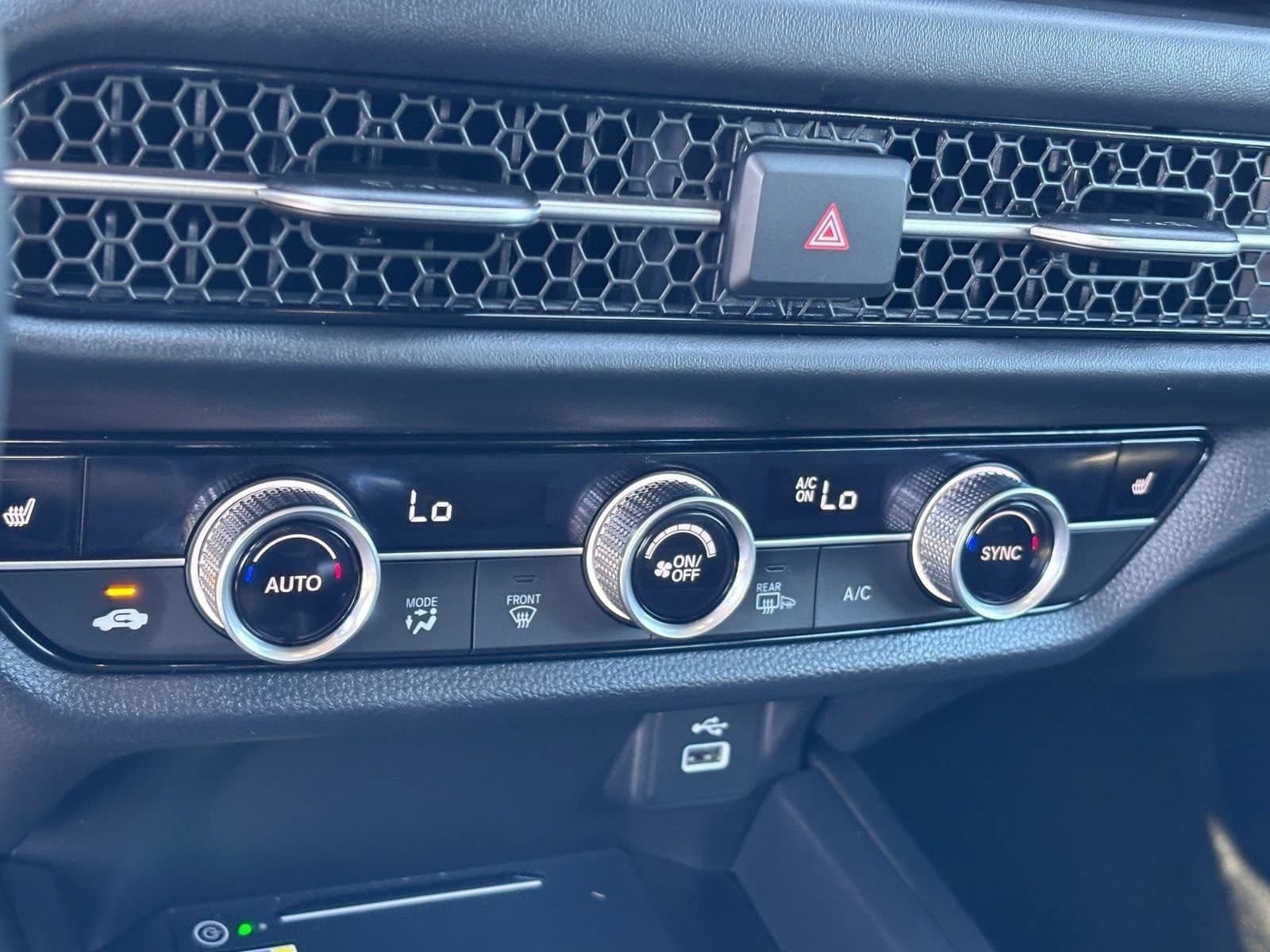 2025 Honda HR-V EX-L - Photo 29