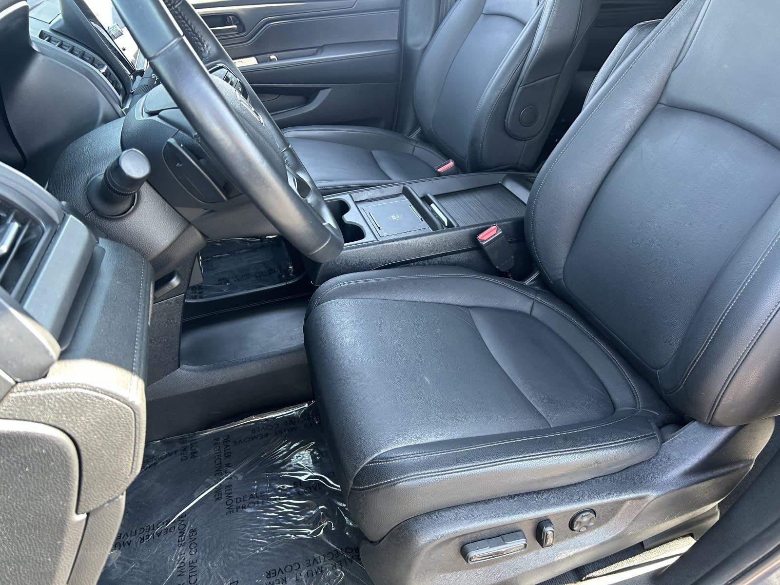 2025 Honda Odyssey EX-L - Photo 23