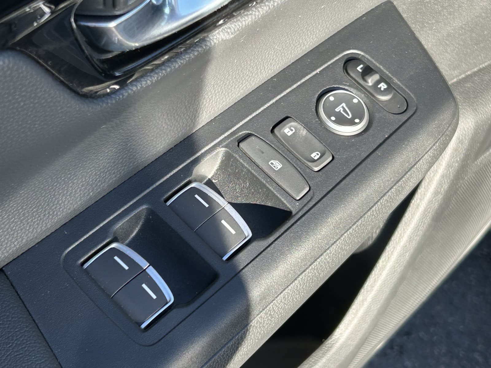 2026 Honda CR-V EX-L - Photo 26