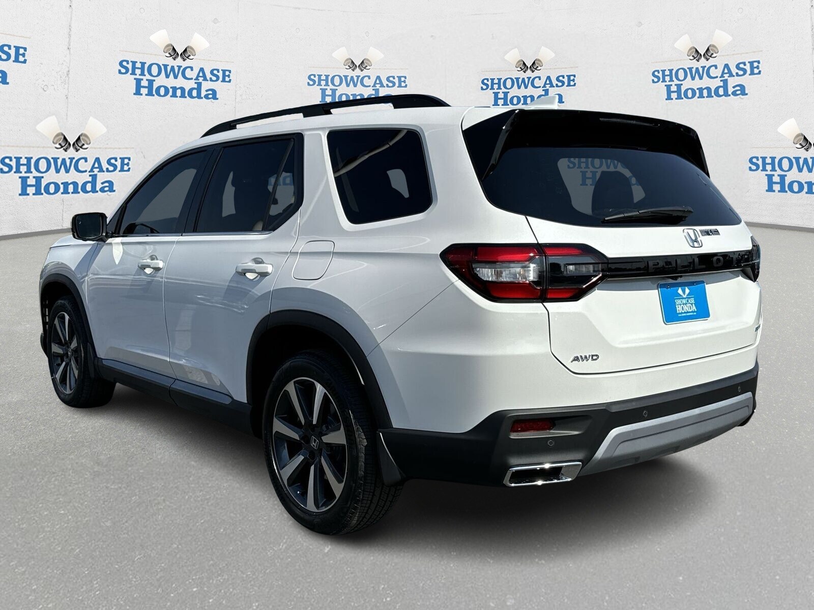2025 Honda Pilot Elite photo 2