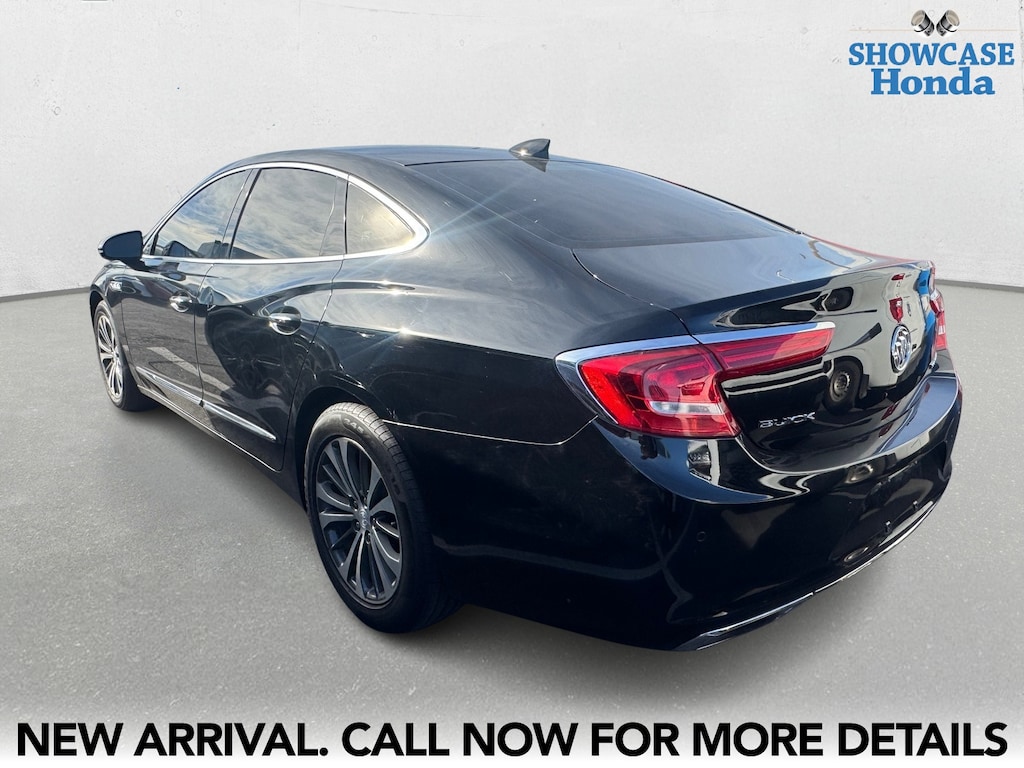 Used 2017 Buick LaCrosse Essence Sedan