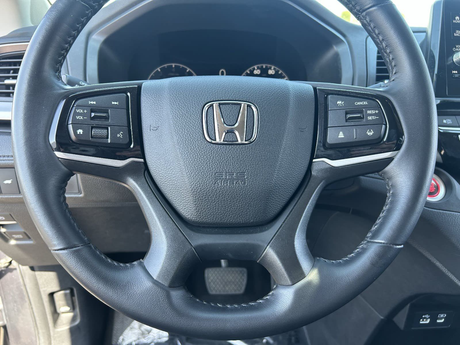 2025 Honda Odyssey EX-L - Photo 26